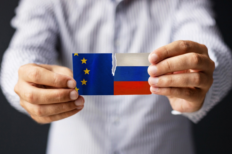 "Пропагандистские наскоки": Российский фонд защиты прав соотечественников стал объектом провокационной кампании