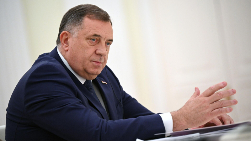 Милорад Додик