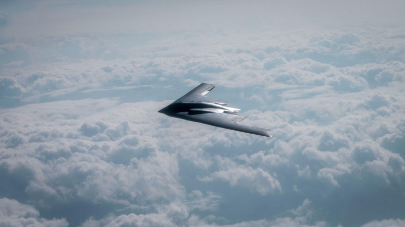 Американский стратегический бомбардировщик Northrop B-2 Spirit