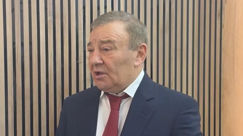 Ротенберг оценил слова Решетникова о России на грани рецессии