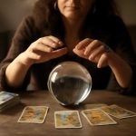 Тихий репортаж с блюдцем вместо микрофона