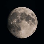 Лунная амплитуда эмоций: хронобиологический рапорт