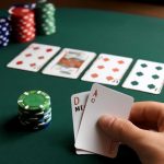 Блеф и интуиция: женские пути к вершинам покера