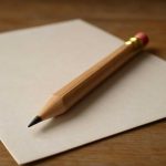 Ось вращения ностальгии: карандаш + кассета