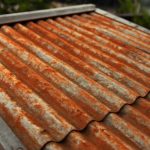 Почему на металлической крыше появляется ржавый налёт