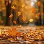 Как осенний листопад меняет внешний вид водосточных решеток